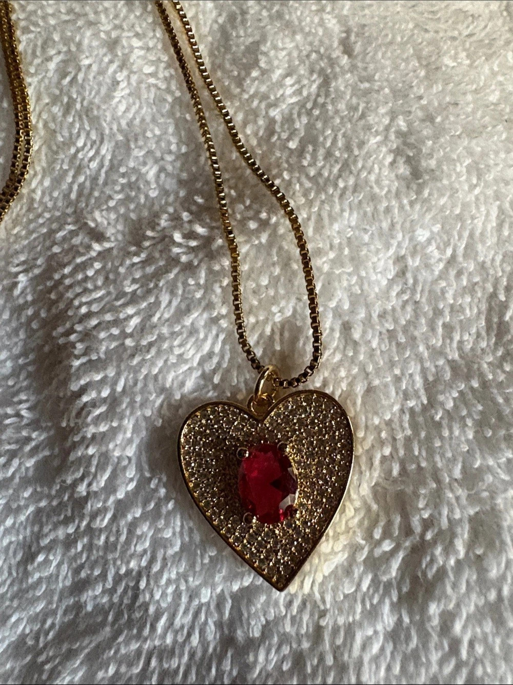 Heart Pendant Necklace in Gold & Red Like New